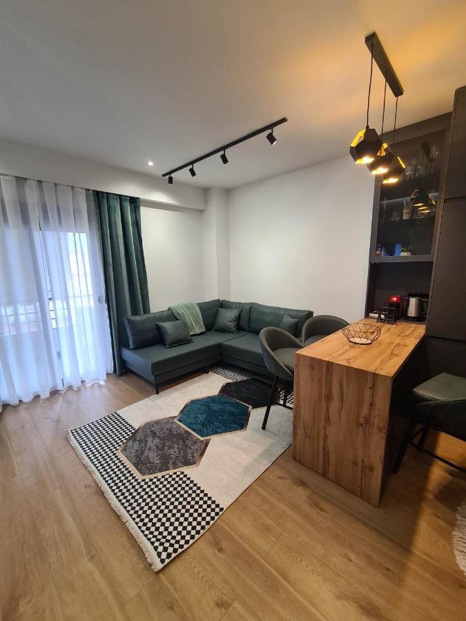 Grey Luxury Apartment Gjirokastër Exterior foto